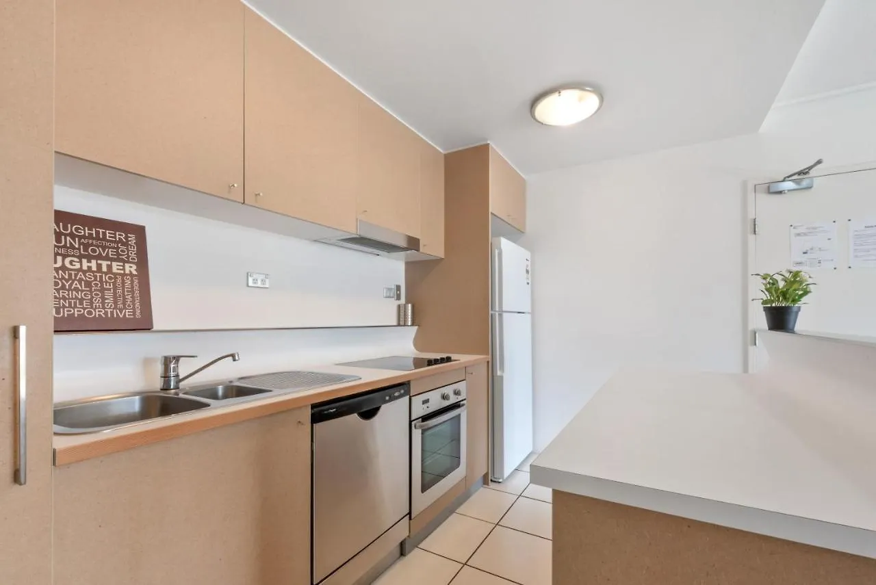 Heart Of The Valley Sunny And Cozy 1Br Apart Brisbane 0*,  Australia